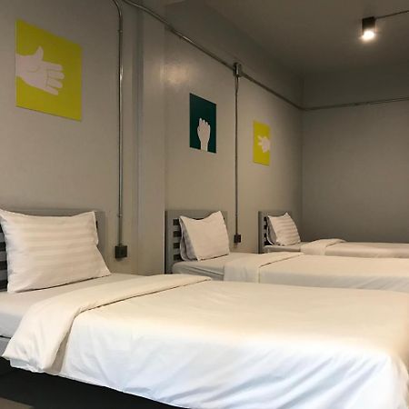 S1Hostel Bangkok Dış mekan fotoğraf