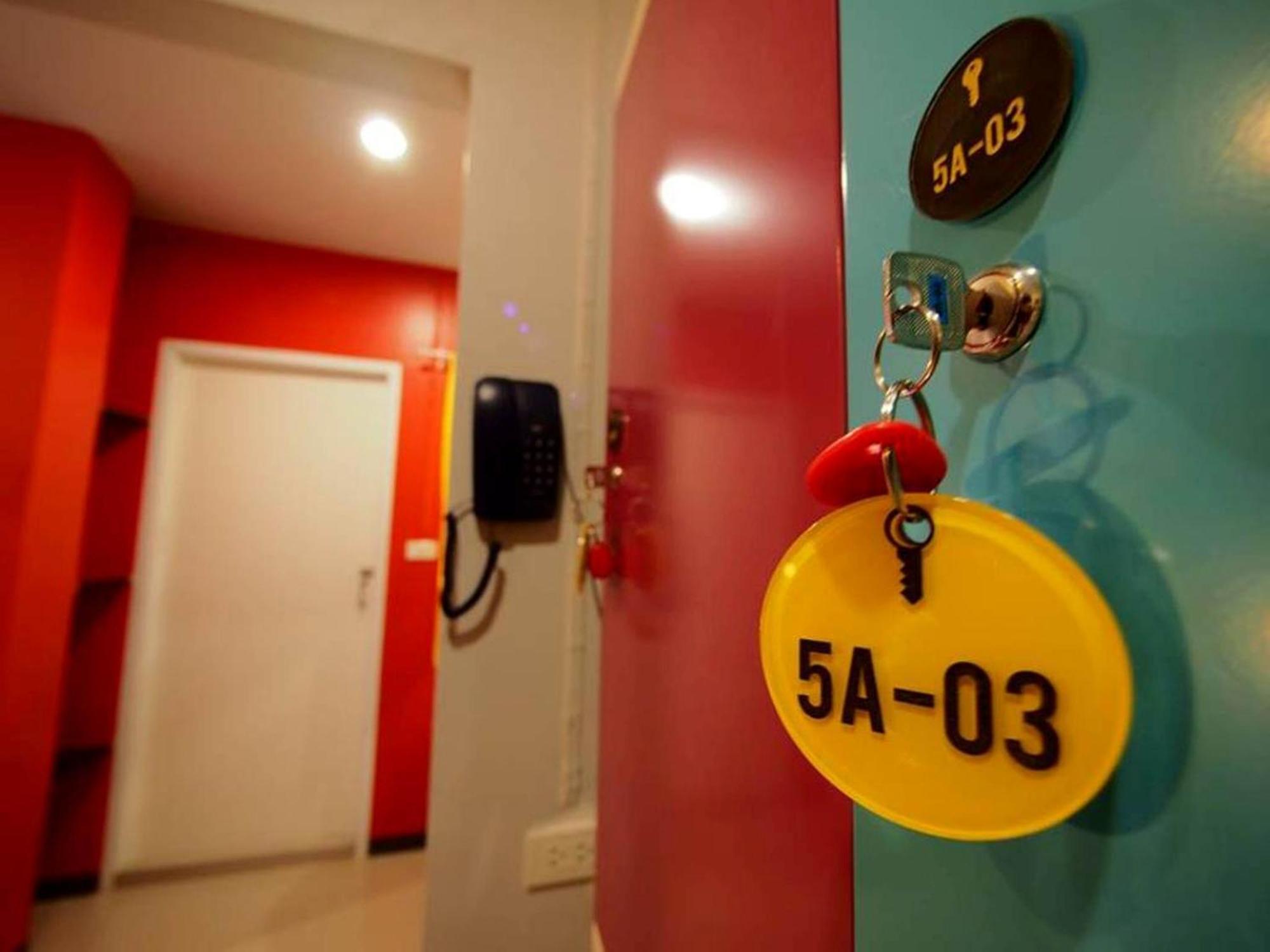 S1Hostel Bangkok Dış mekan fotoğraf