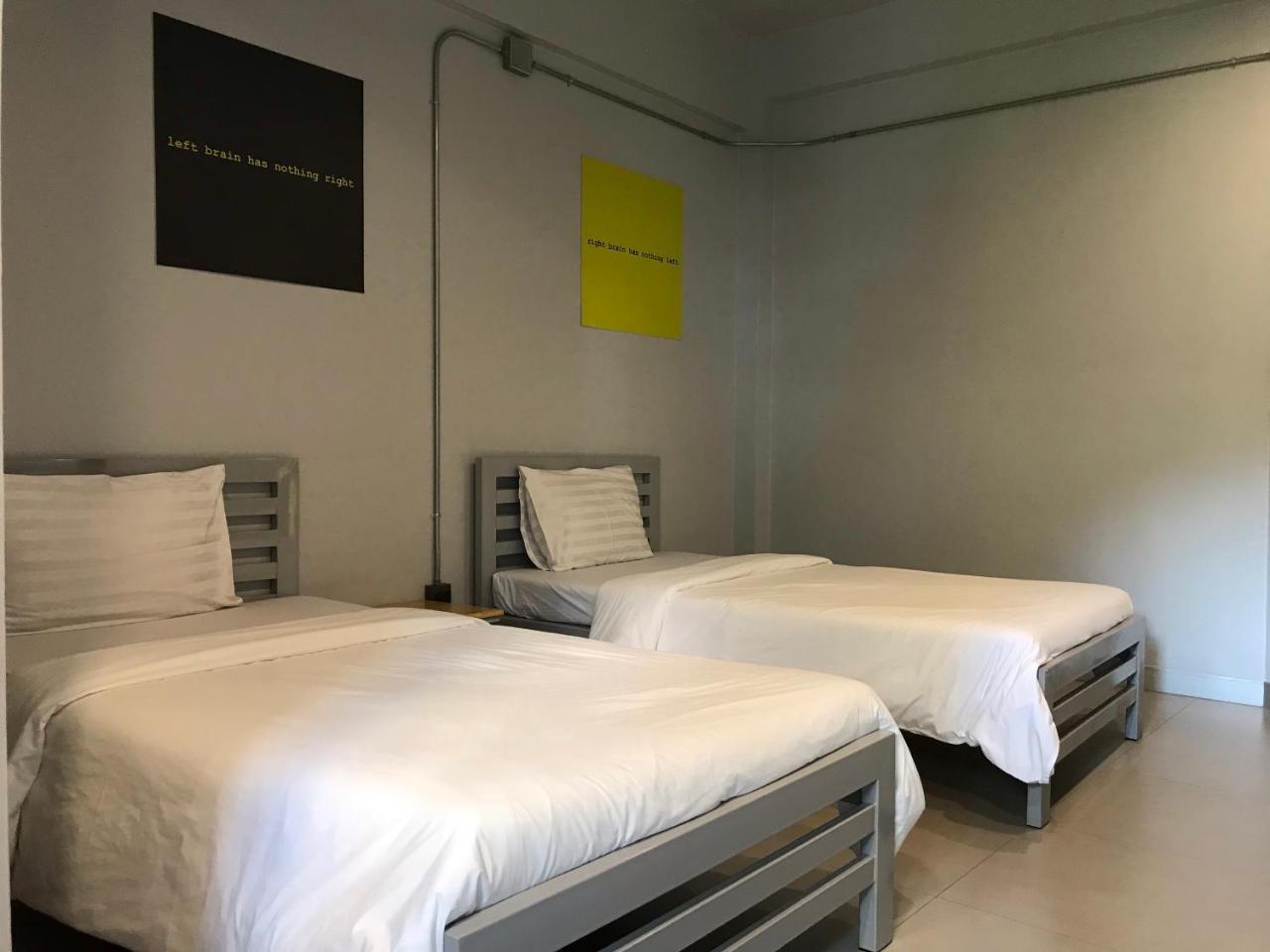 S1Hostel Bangkok Dış mekan fotoğraf