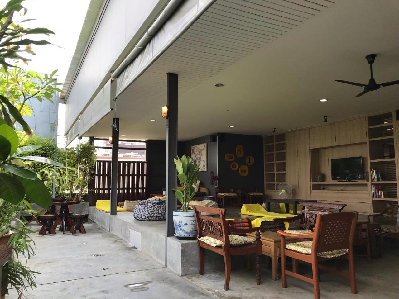 S1Hostel Bangkok Dış mekan fotoğraf